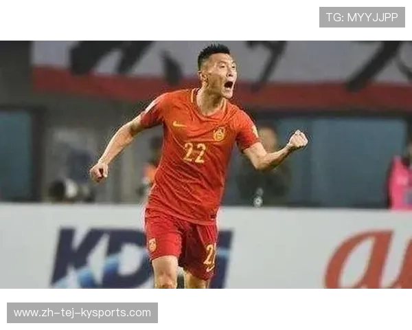 边前卫战术革命：如何用跑动轨迹撕破对手防线